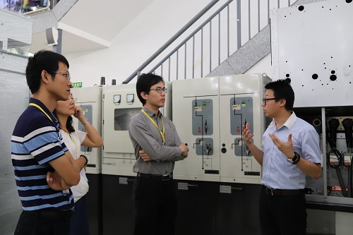 小型化中壓開(kāi)關(guān)柜