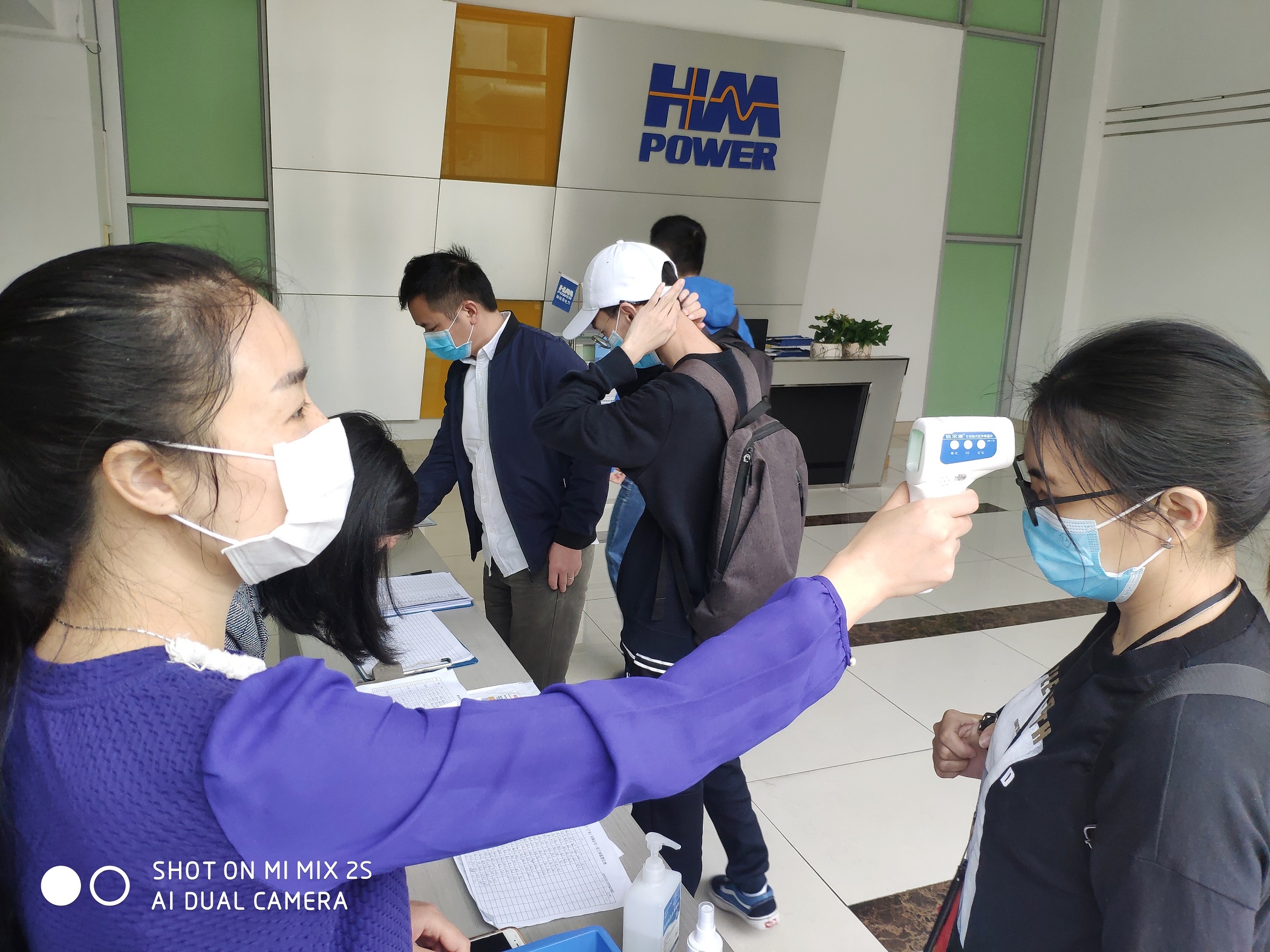 防疫做貢獻(xiàn)，復(fù)工感恩情|佛山市常務(wù)副市長(zhǎng)一行蒞臨我司送溫暖