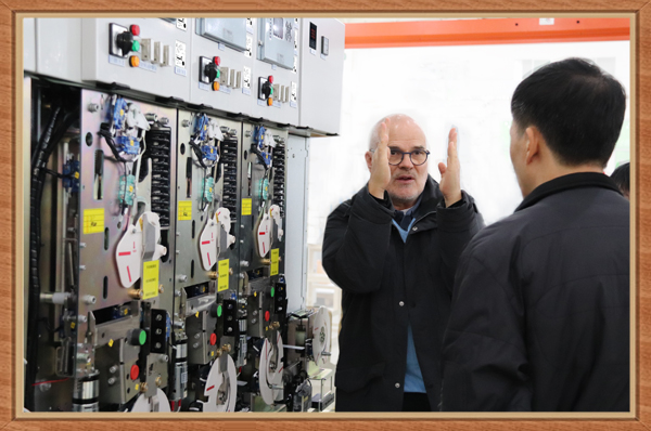 高壓開關(guān)柜增容